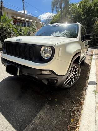 JEEP RENEGADE 1.8 16V FLEX STD 4P AUTOMÁTICO JEEP RENEGADE 1.8 16V FLEX STD 4P AUTOMÁTICO